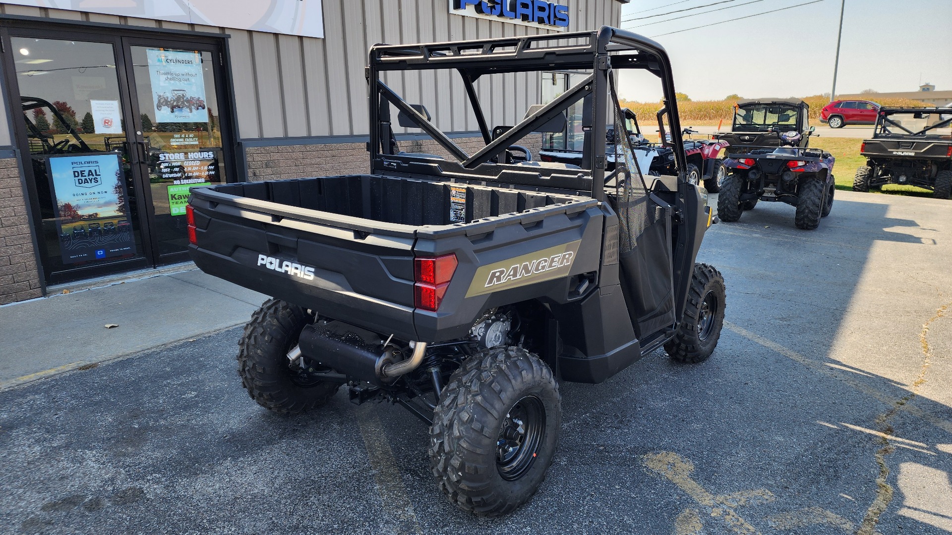 2024 Polaris Ranger 1000 EPS in Fort Dodge, Iowa - Photo 9