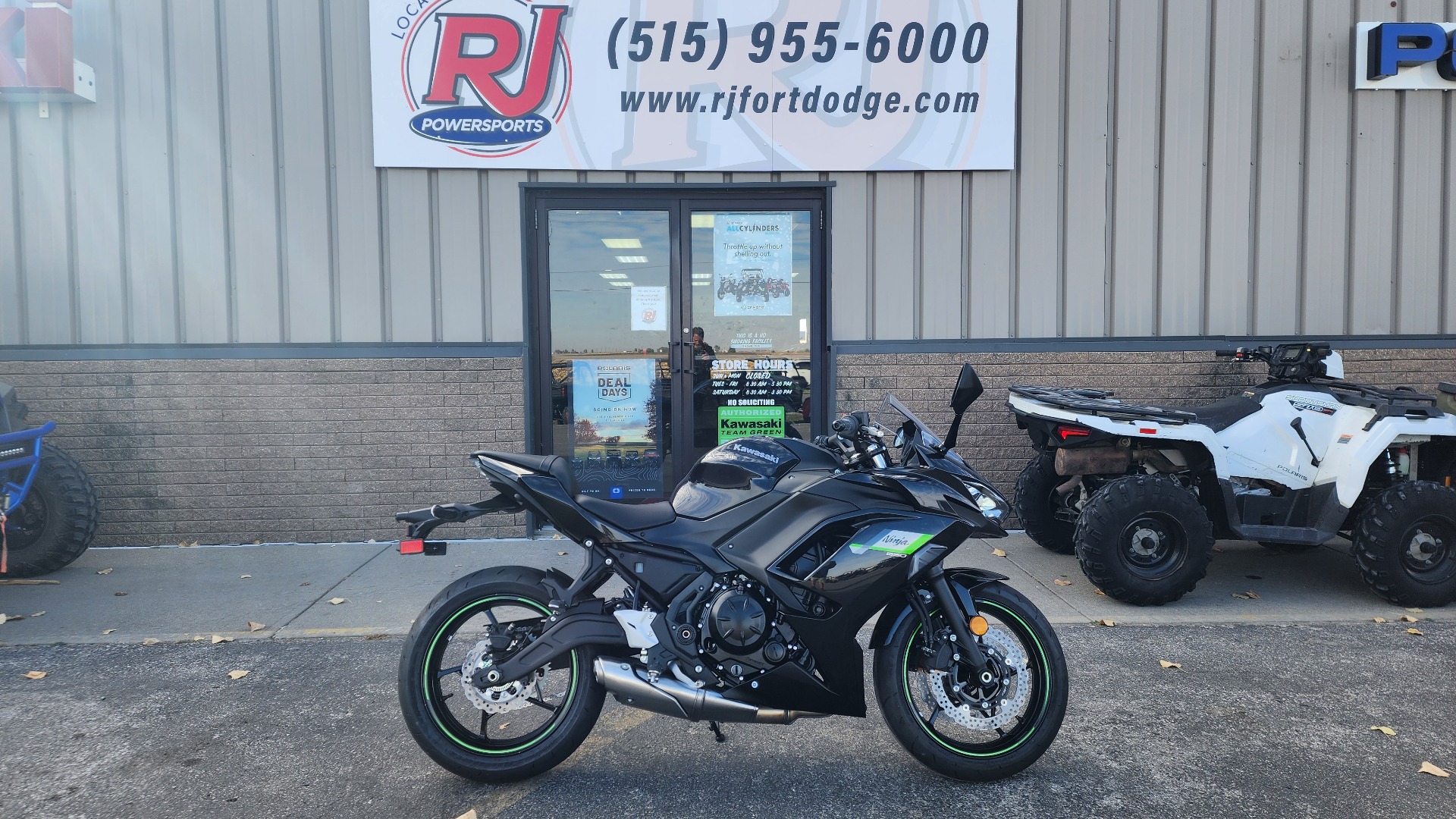 2025 Kawasaki Ninja 650 in Fort Dodge, Iowa - Photo 1