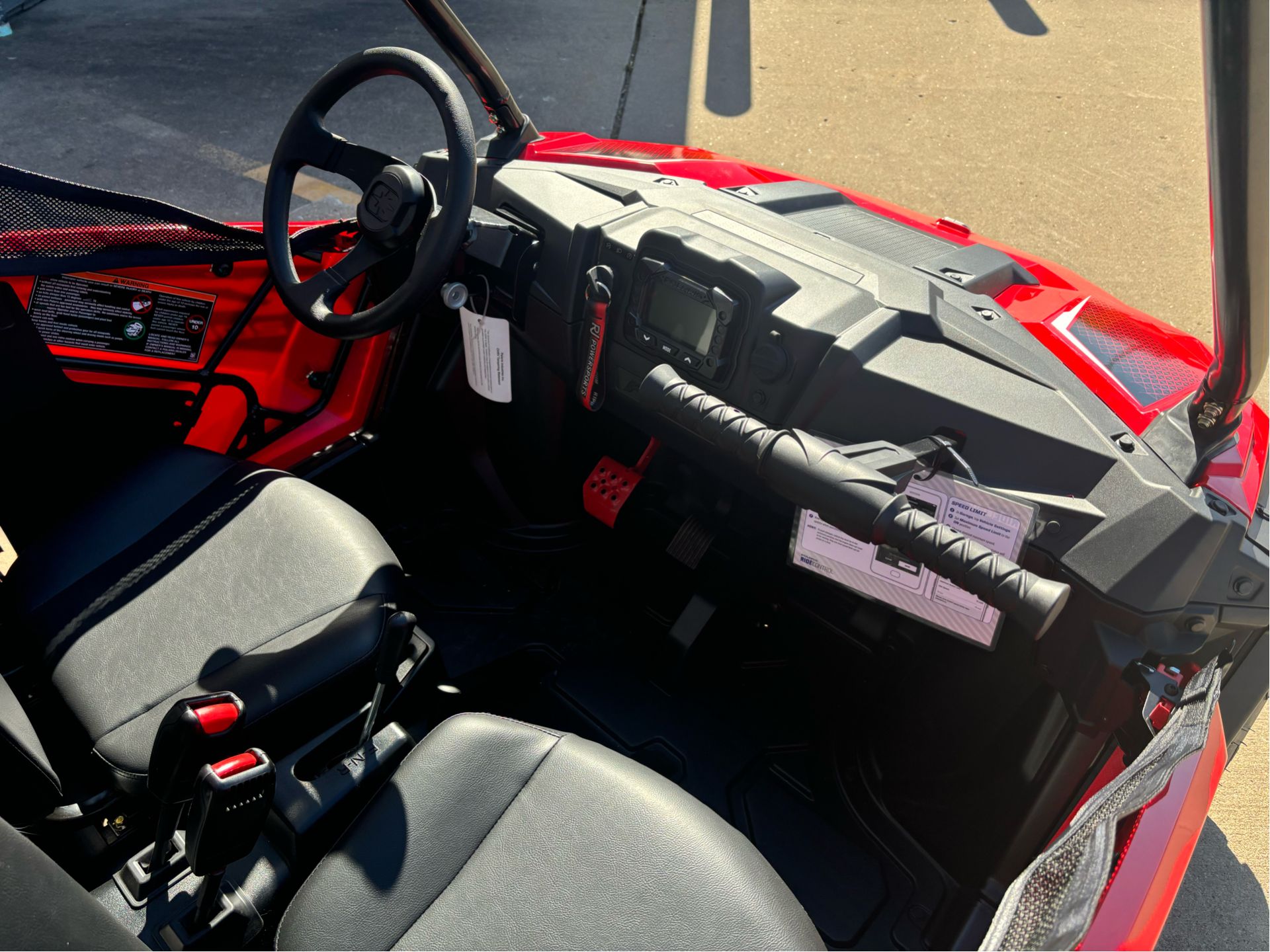 2025 Polaris RZR 200 EFI in Fort Dodge, Iowa - Photo 9