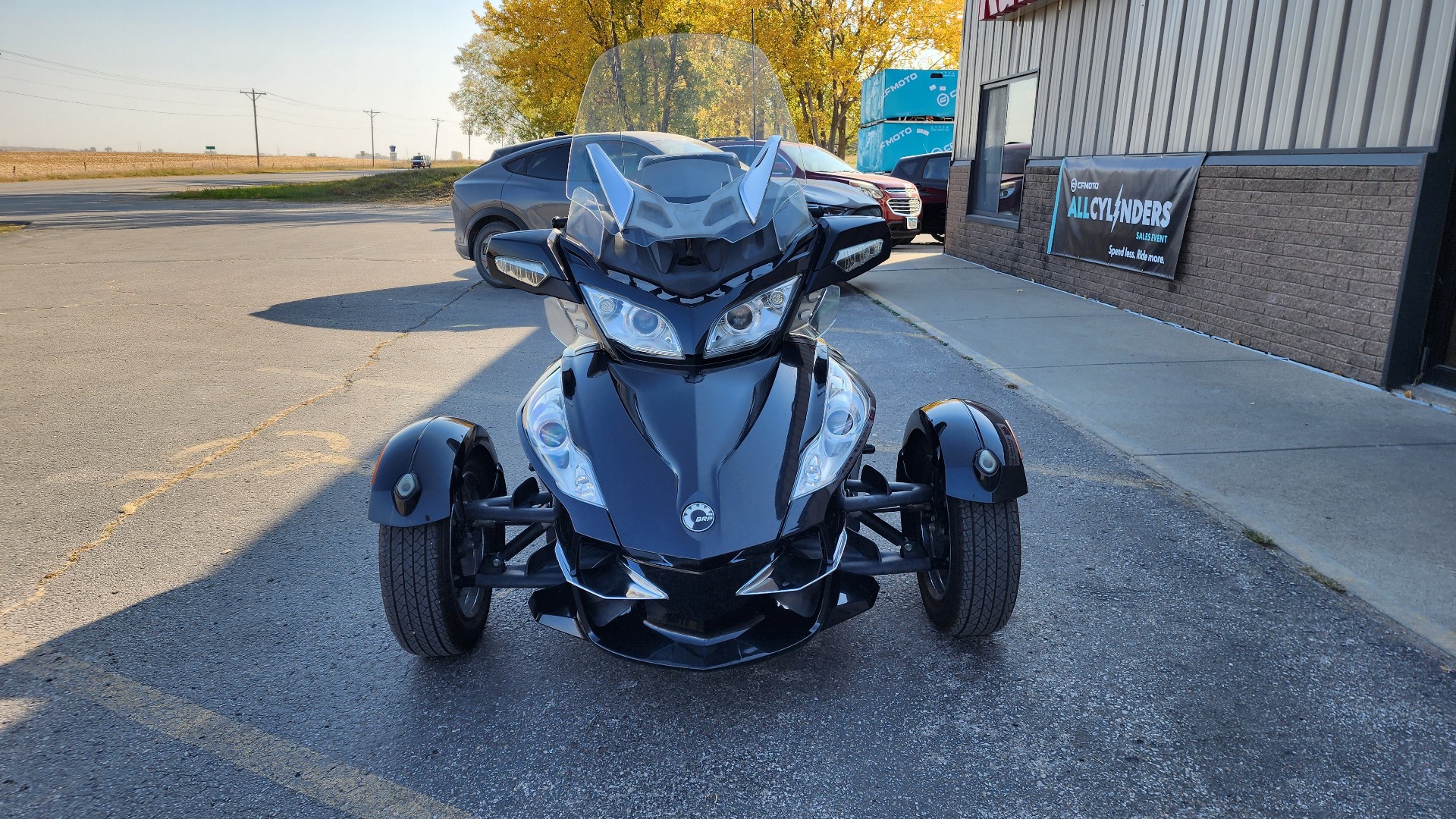 2010 Can-Am Spyder® RT-S SM5 Premiere Edition in Fort Dodge, Iowa - Photo 4