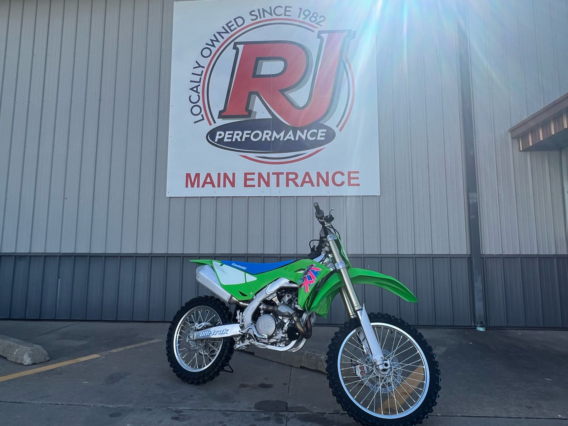 2024 Kawasaki KX 450 50th Anniversary Edition in Fort Dodge, Iowa - Photo 2