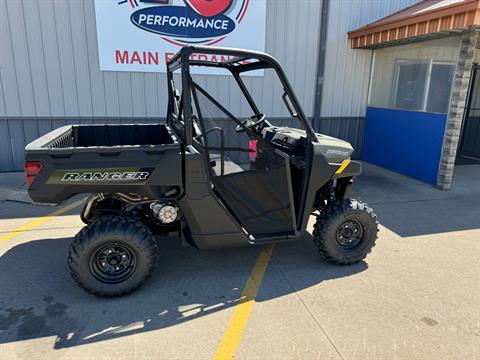 2025 Polaris Ranger 1000 in Fort Dodge, Iowa - Photo 2