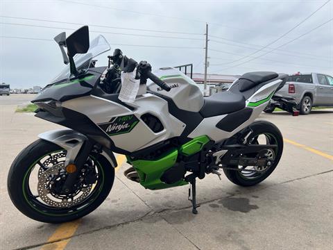 2024 Kawasaki Ninja 7 Hybrid ABS in Ottumwa, Iowa - Photo 5