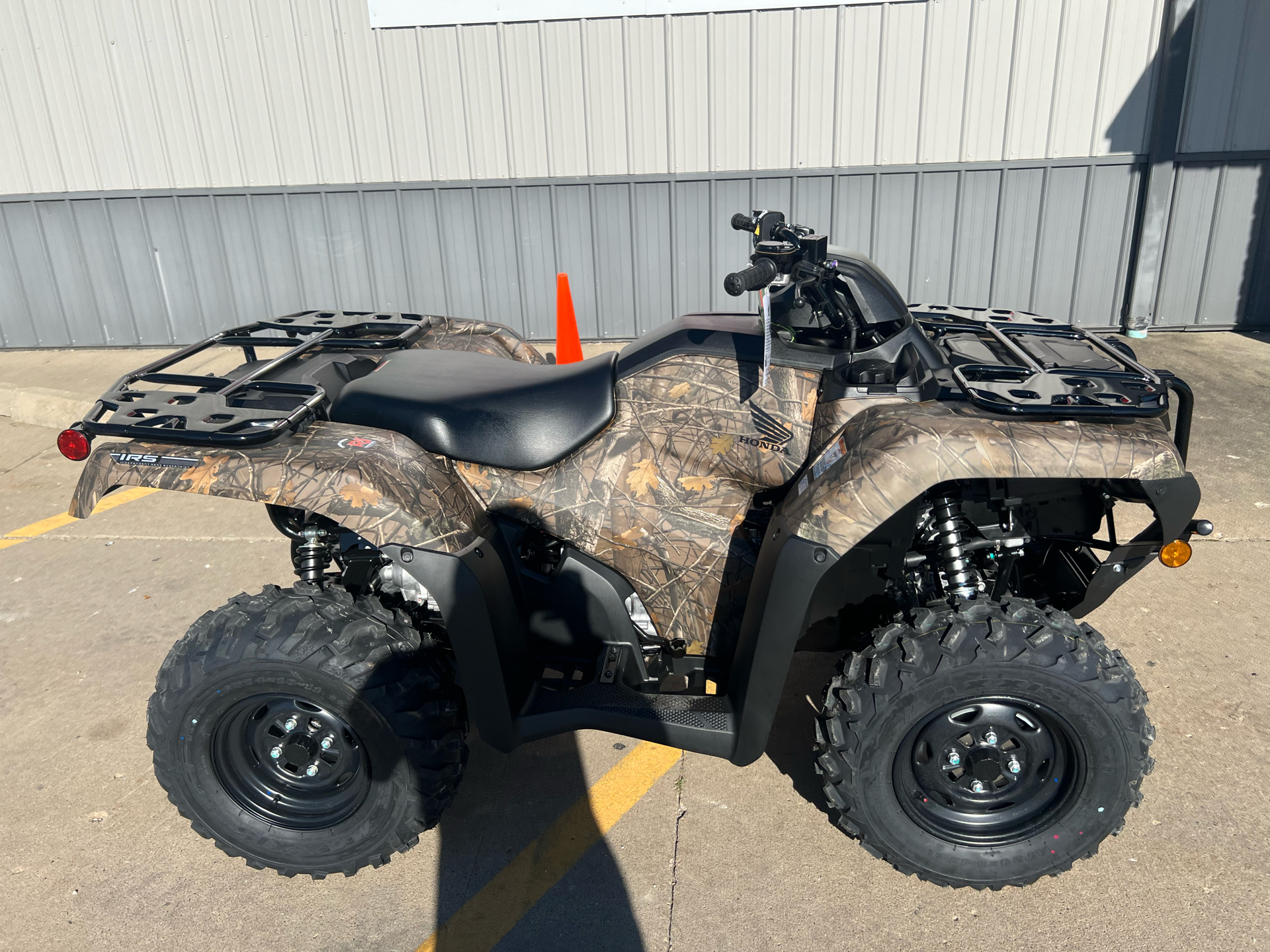 2024 Honda FourTrax Rancher 4x4 Automatic DCT IRS EPS in Ottumwa, Iowa - Photo 2