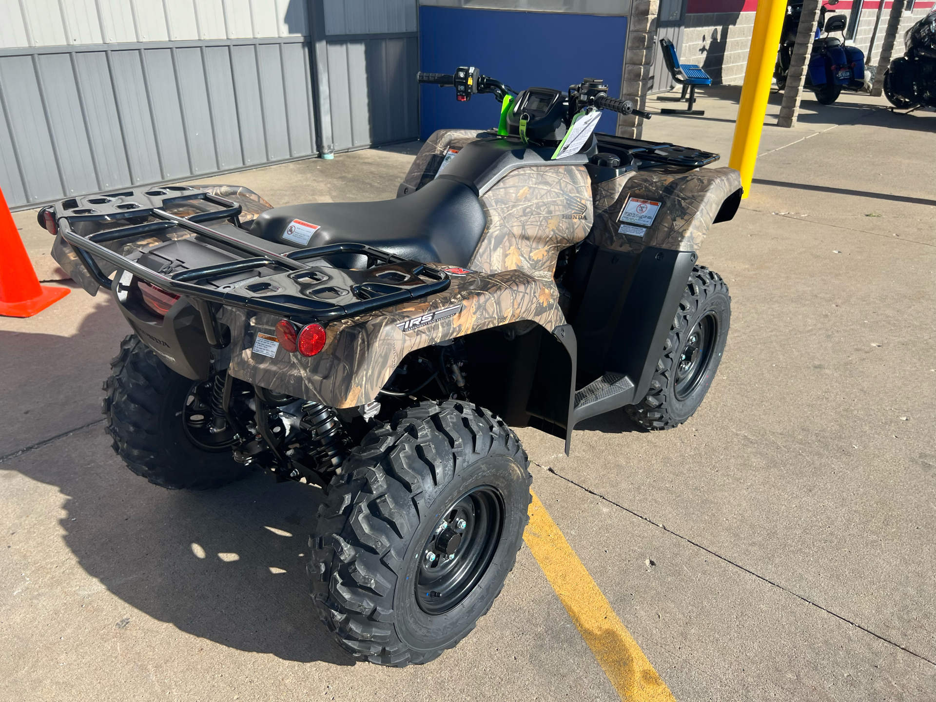 2024 Honda FourTrax Rancher 4x4 Automatic DCT IRS EPS in Ottumwa, Iowa - Photo 9