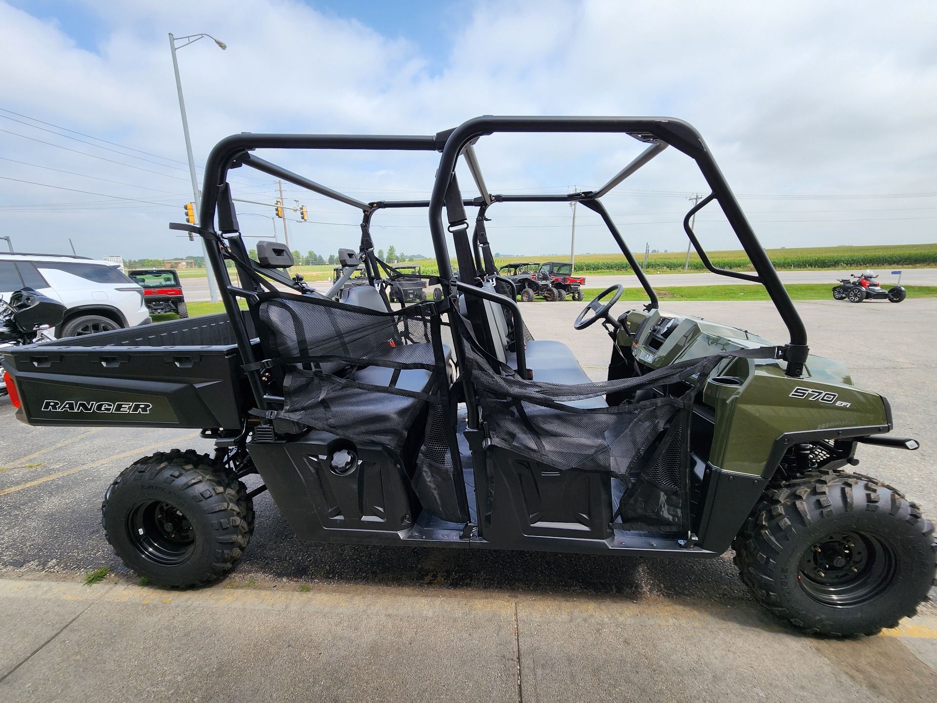 2024 Polaris Ranger Crew 570 Full-Size in Ottumwa, Iowa - Photo 2