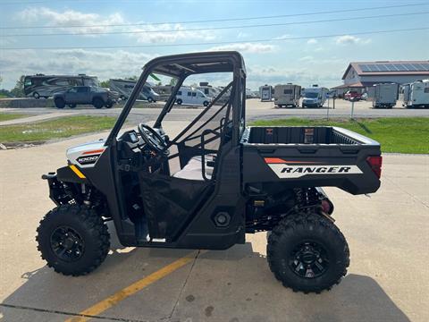 2025 Polaris Ranger 1000 Premium in Ottumwa, Iowa - Photo 6