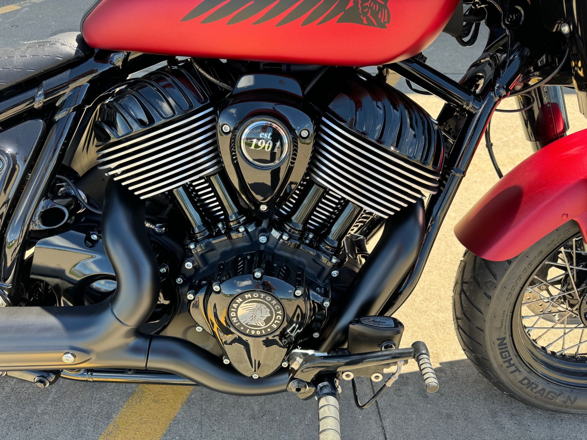 2024 Indian Motorcycle Chief Bobber Dark Horse® in Ottumwa, Iowa - Photo 10