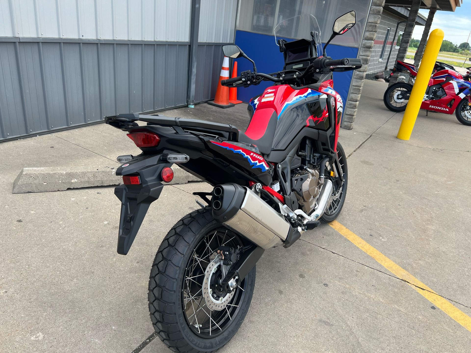 2024 Honda Africa Twin DCT in Ottumwa, Iowa - Photo 8