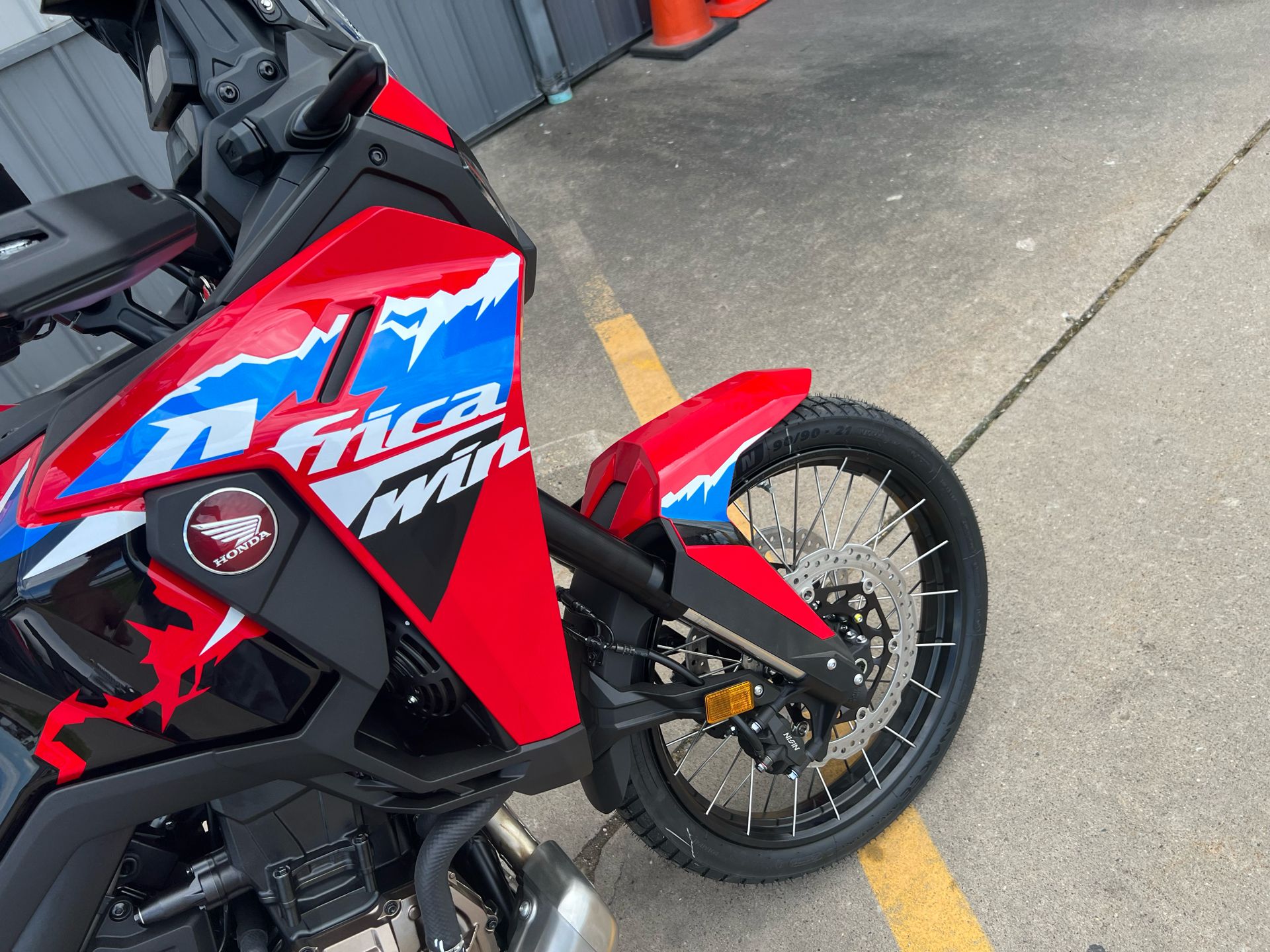 2024 Honda Africa Twin in Ottumwa, Iowa - Photo 13