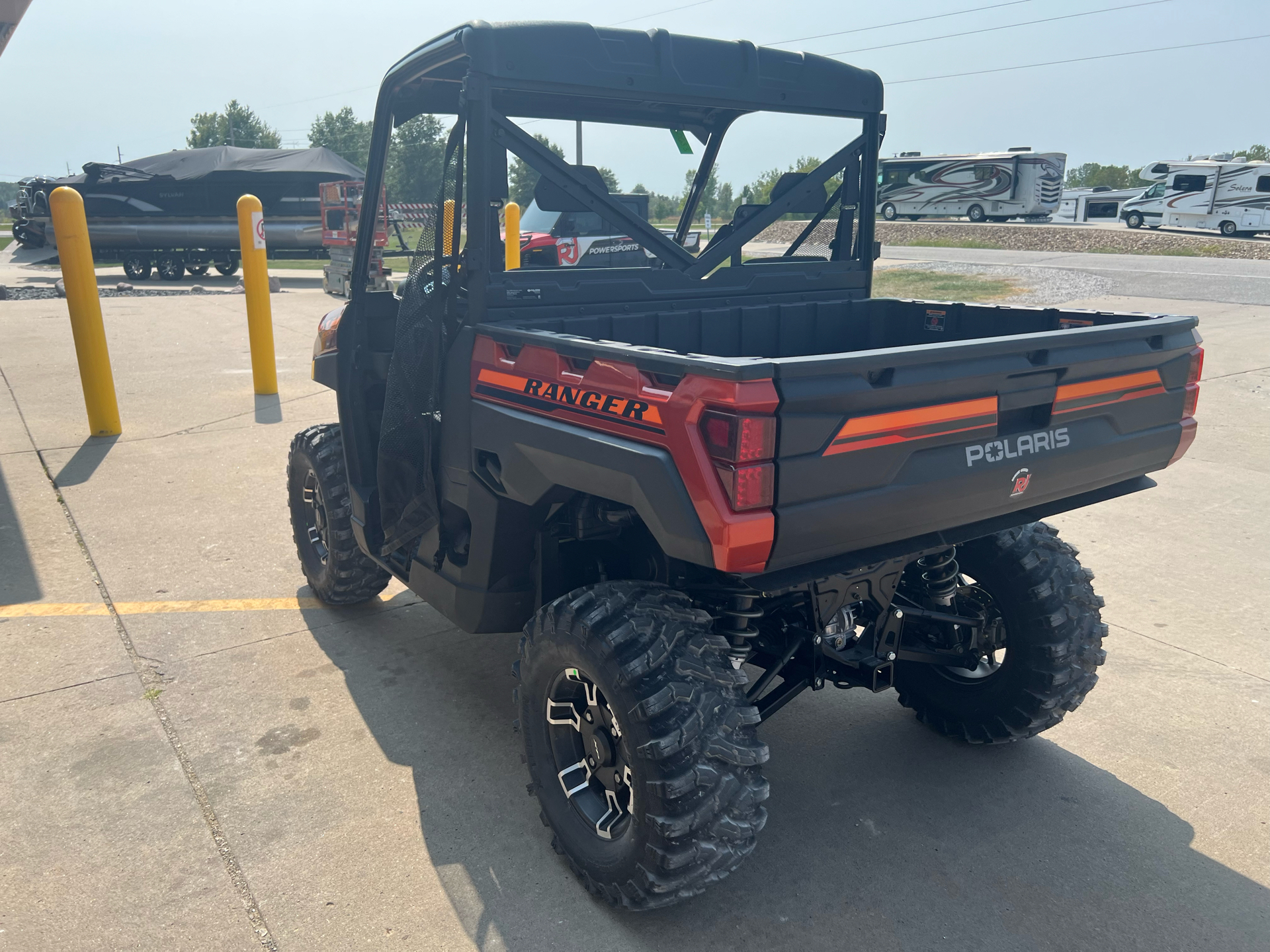 2025 Polaris Ranger XP 1000 Premium in Ottumwa, Iowa - Photo 8