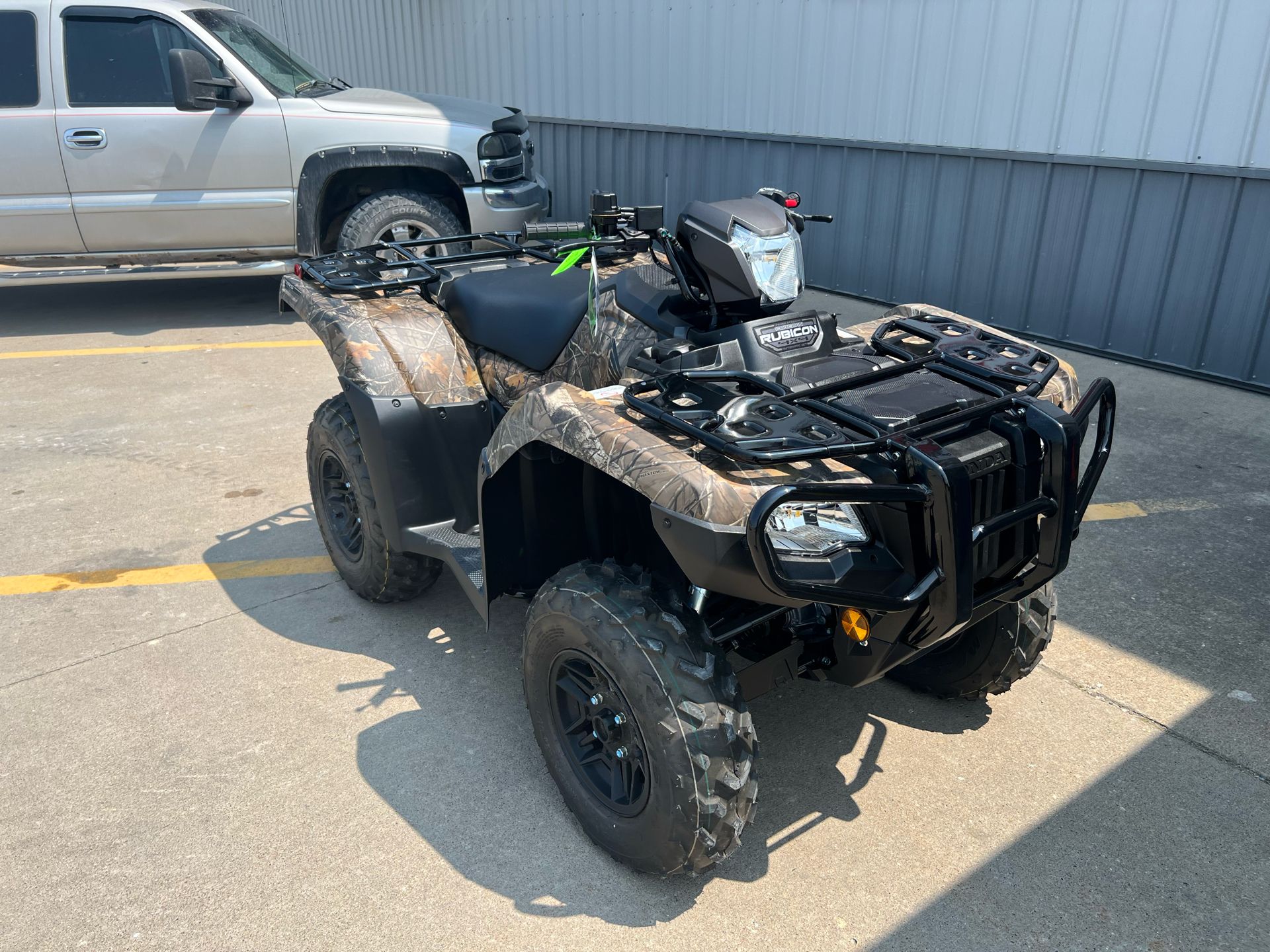 2024 Honda FourTrax Foreman Rubicon 4x4 Automatic DCT EPS Deluxe in Ottumwa, Iowa - Photo 3