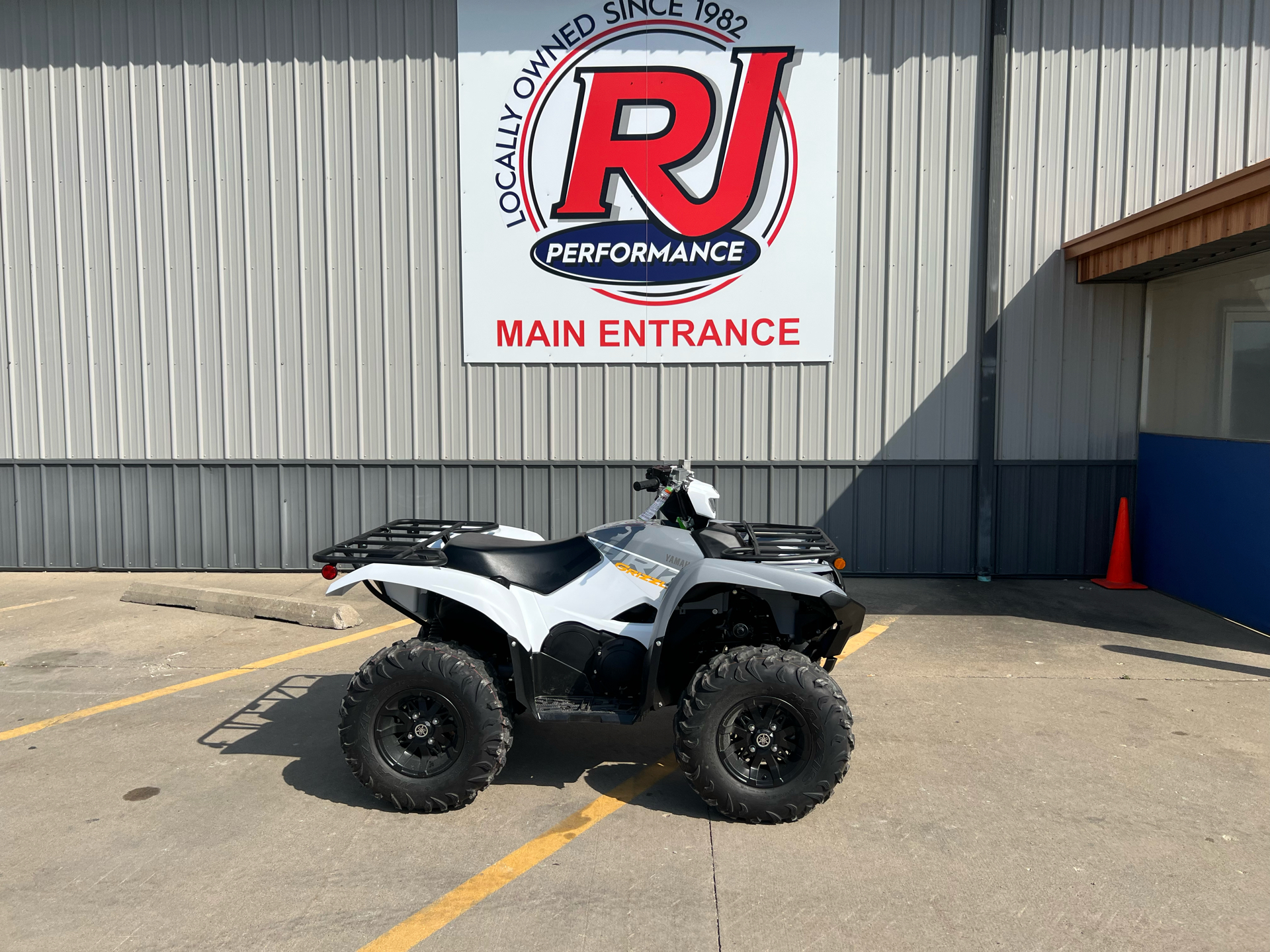 2024 Yamaha Grizzly EPS in Ottumwa, Iowa - Photo 1