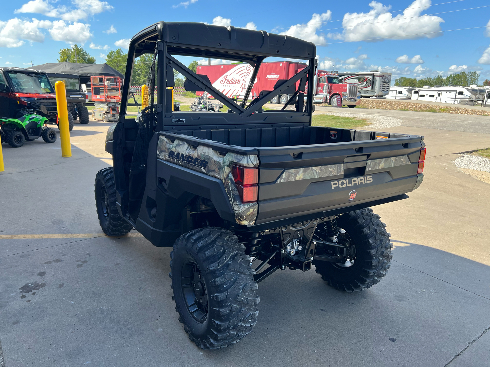 2025 Polaris Ranger XP 1000 Premium in Ottumwa, Iowa - Photo 7