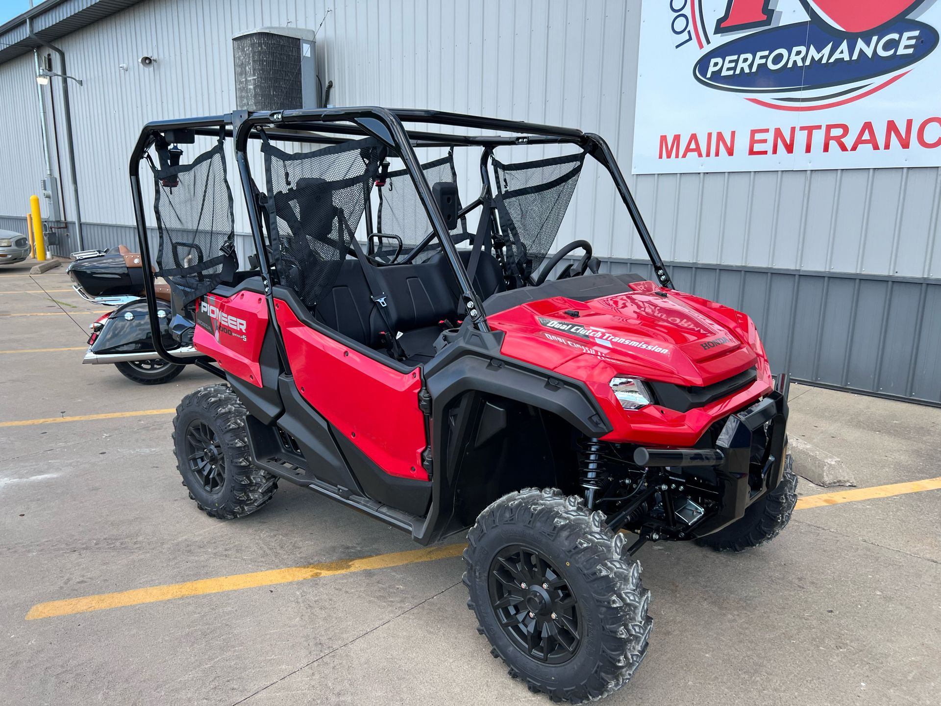 2024 Honda Pioneer 1000-5 Deluxe in Ottumwa, Iowa - Photo 2