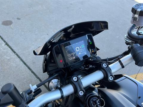 2022 Yamaha MT-09 in Ottumwa, Iowa - Photo 11