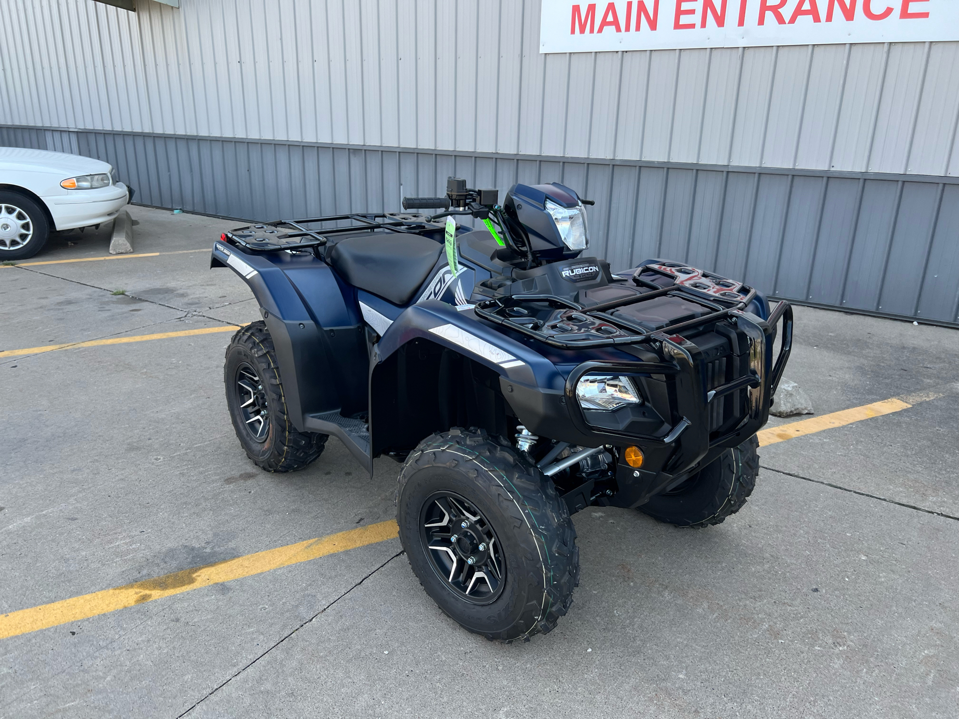 2024 Honda FourTrax Foreman Rubicon 4x4 Automatic DCT EPS Deluxe in Ottumwa, Iowa - Photo 3