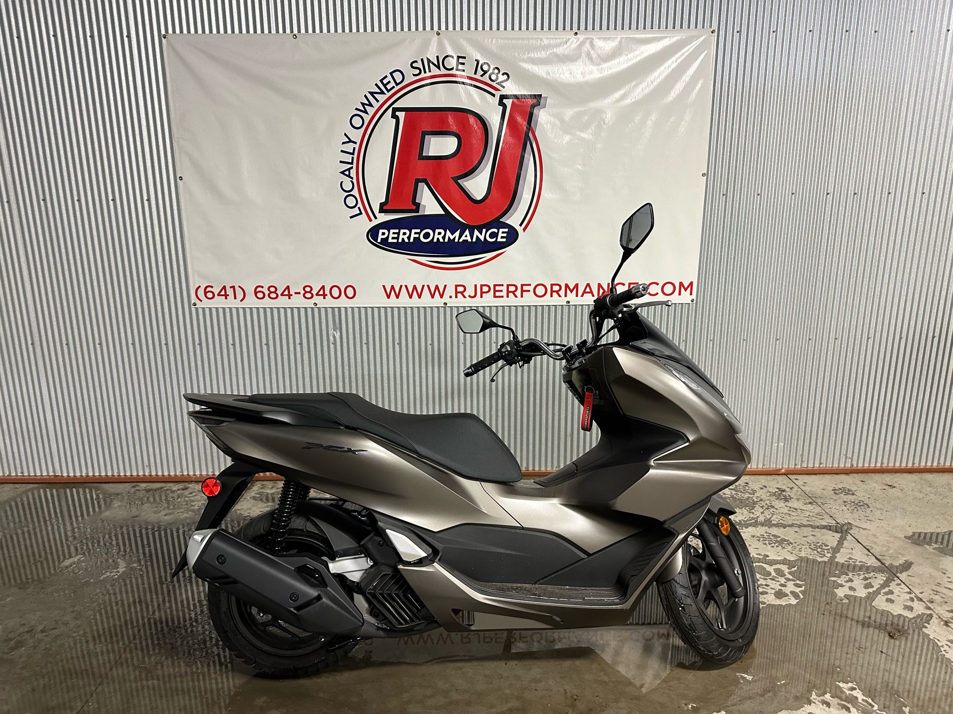 2023 Honda PCX in Ottumwa, Iowa - Photo 1