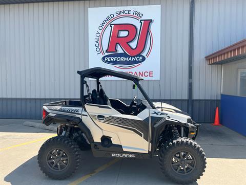 2024 Polaris General XP 1000 Premium in Ottumwa, Iowa - Photo 1