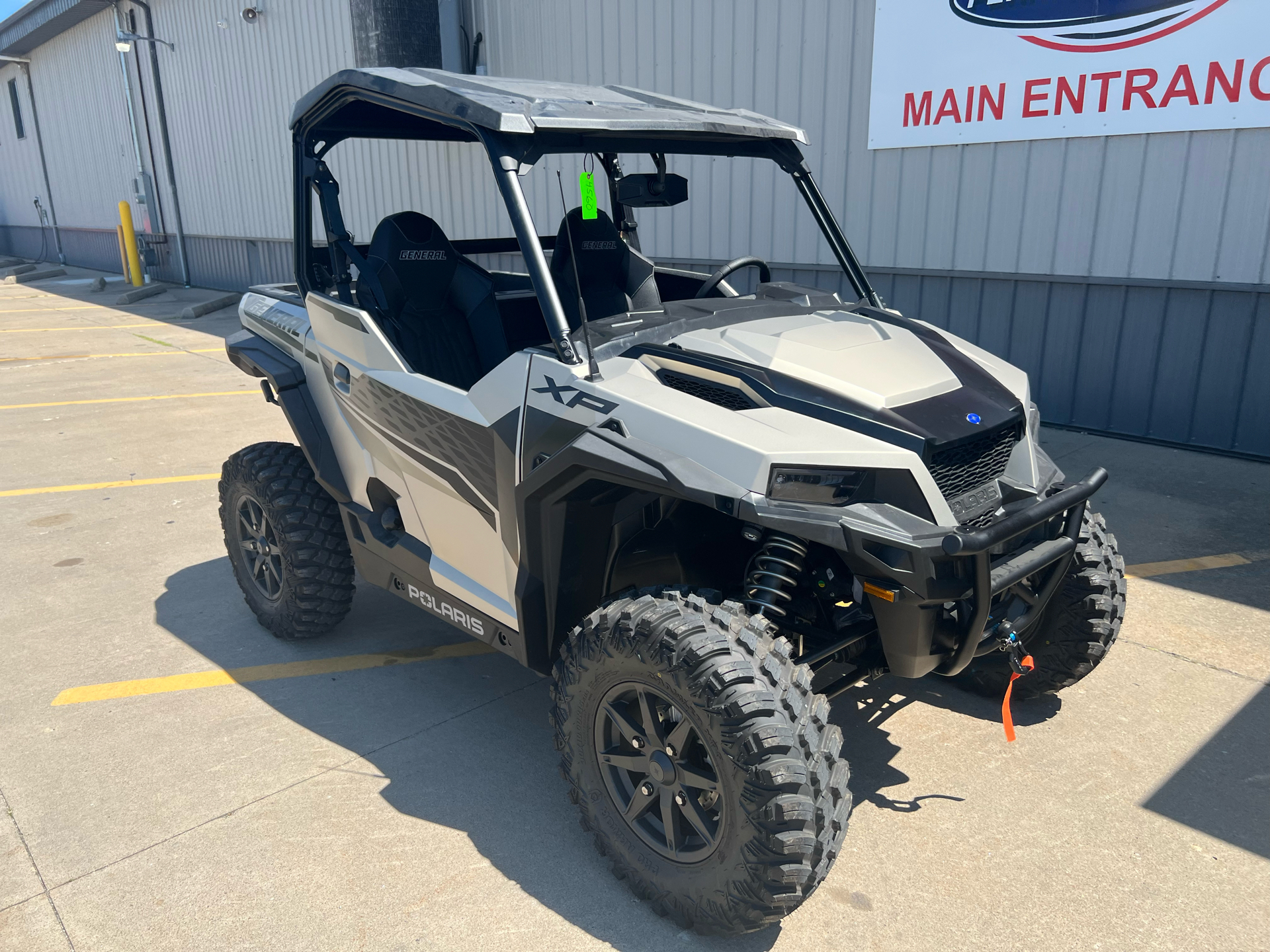 2024 Polaris General XP 1000 Premium in Ottumwa, Iowa - Photo 2