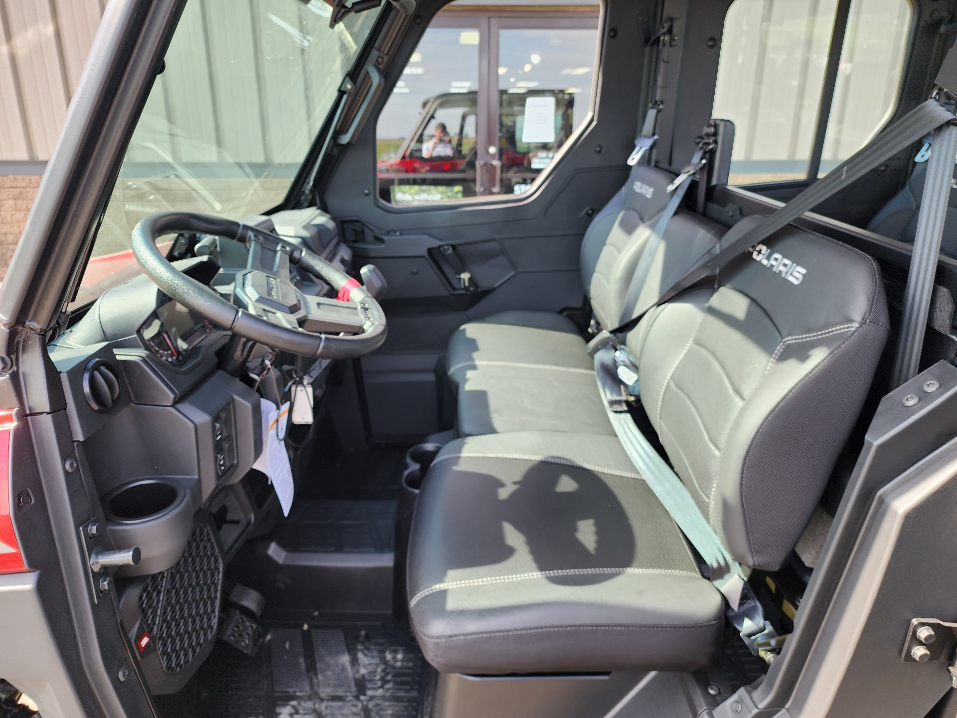 2025 Polaris Ranger Crew XP 1000 NorthStar Edition Ultimate in Fort Dodge, Iowa - Photo 10