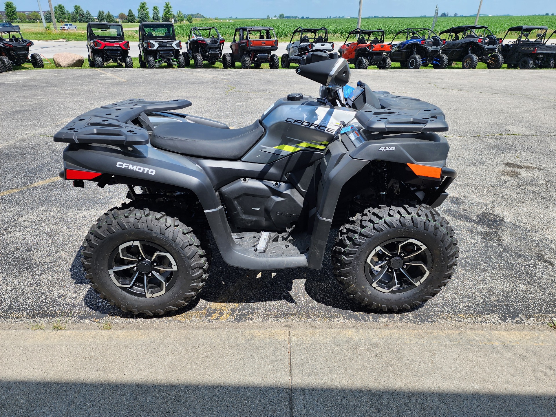 2024 CFMOTO CForce 600 in Fort Dodge, Iowa - Photo 5