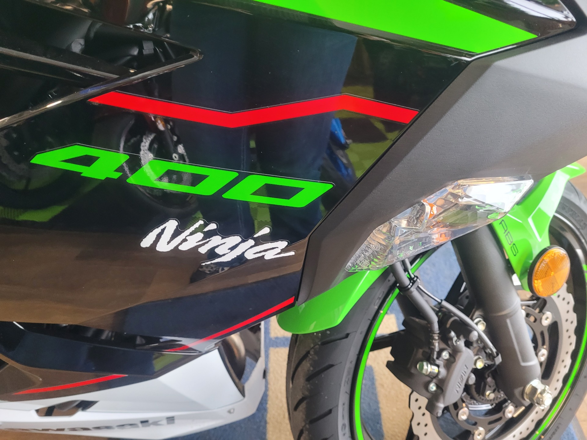 2022 Kawasaki Ninja 400 ABS KRT Edition in Ledgewood, New Jersey - Photo 2