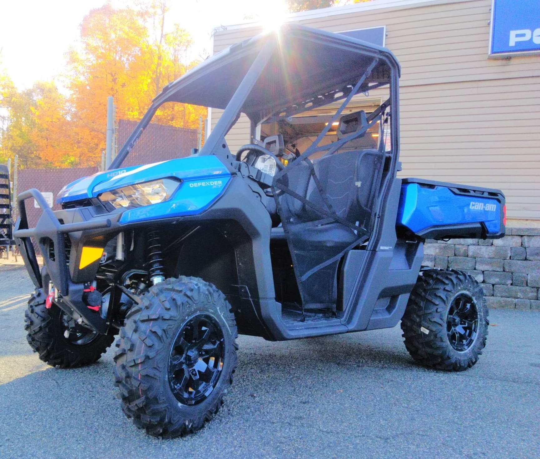 2022 Can-Am Defender XT HD10 in Ledgewood, New Jersey - Photo 2