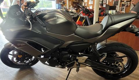 2022 Kawasaki Ninja 650 in Ledgewood, New Jersey - Photo 3
