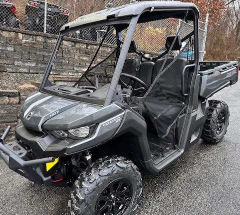 2024 Can-Am Defender XT HD7 in Ledgewood, New Jersey - Photo 3