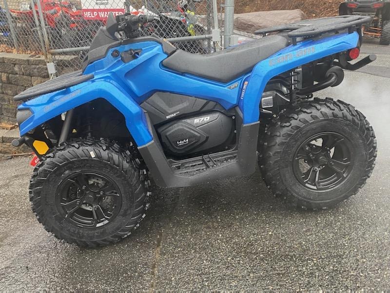 2022 Can-Am Outlander XT 570 in Ledgewood, New Jersey - Photo 2