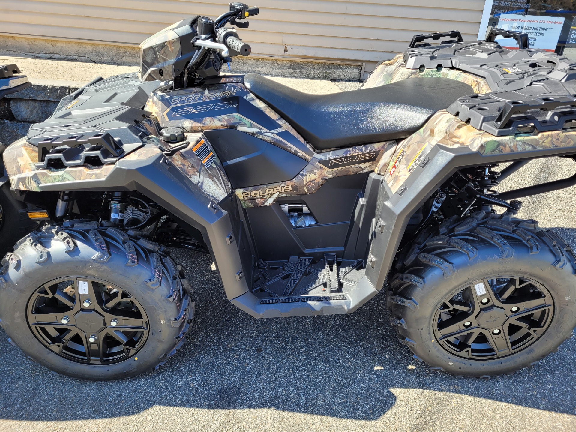 New 21 Polaris Sportsman 850 Premium Trail Package Polaris Pursuit Camo Atvs In Ledgewood Nj Availablebydeposit