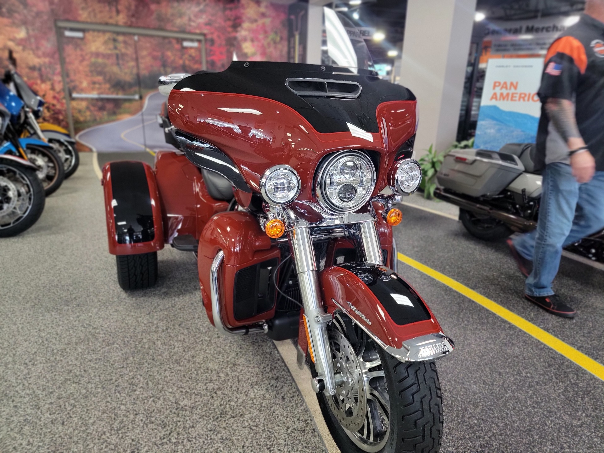 2024 Harley-Davidson Tri Glide® Ultra in Knoxville, Tennessee - Photo 3