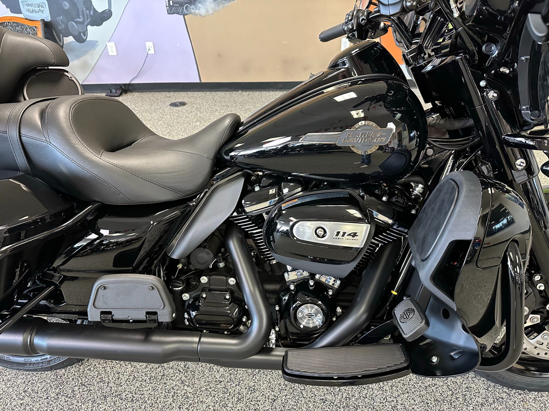 2023 Harley-Davidson Ultra Limited in Knoxville, Tennessee - Photo 5