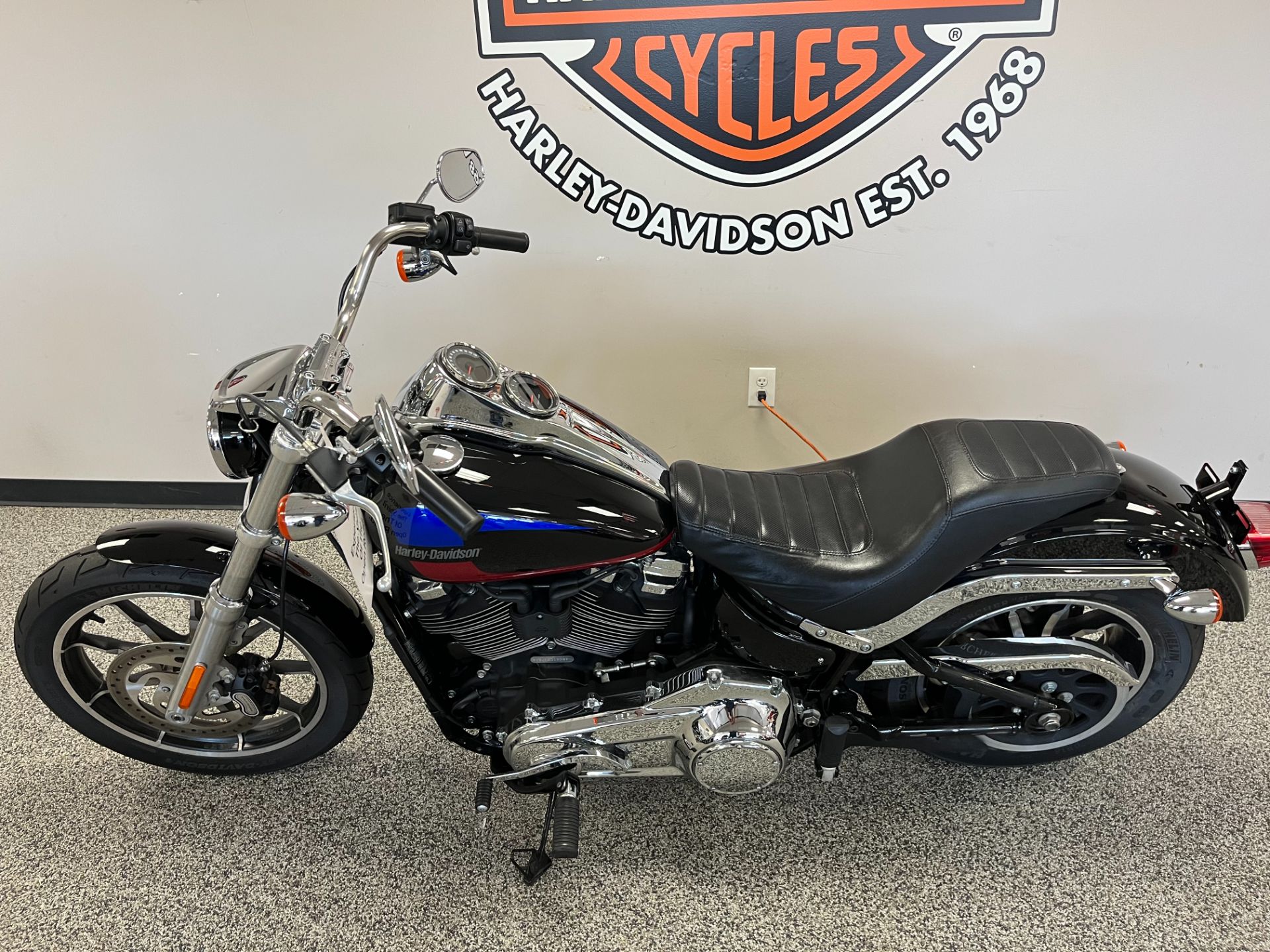 2019 Harley-Davidson Low Rider® in Knoxville, Tennessee - Photo 5