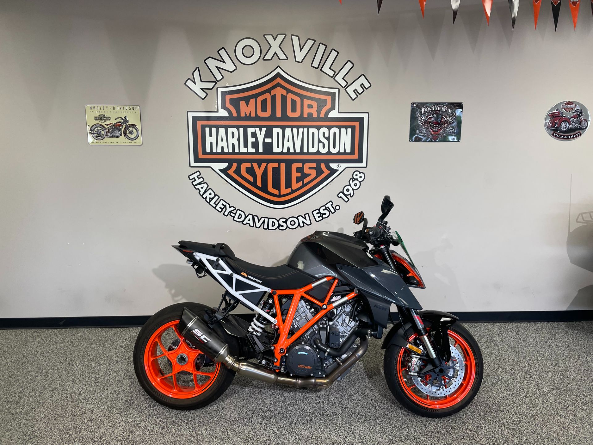 2018 KTM Bike Industries 1290R SUPERDUKE in Knoxville, Tennessee - Photo 2