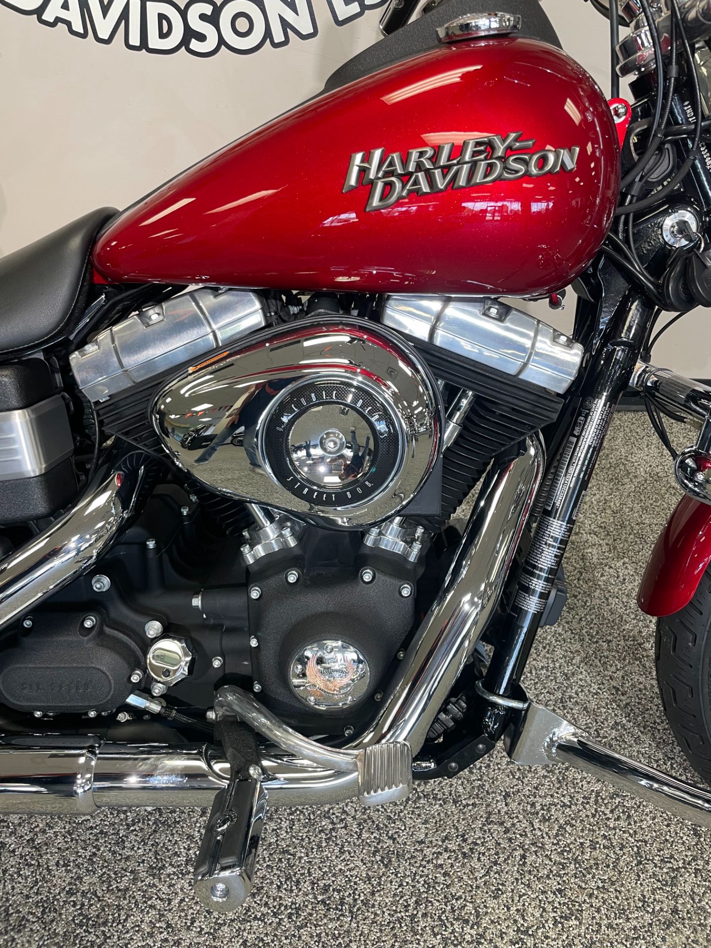 2012 Harley-Davidson DYNA STREET BOB in Knoxville, Tennessee - Photo 2