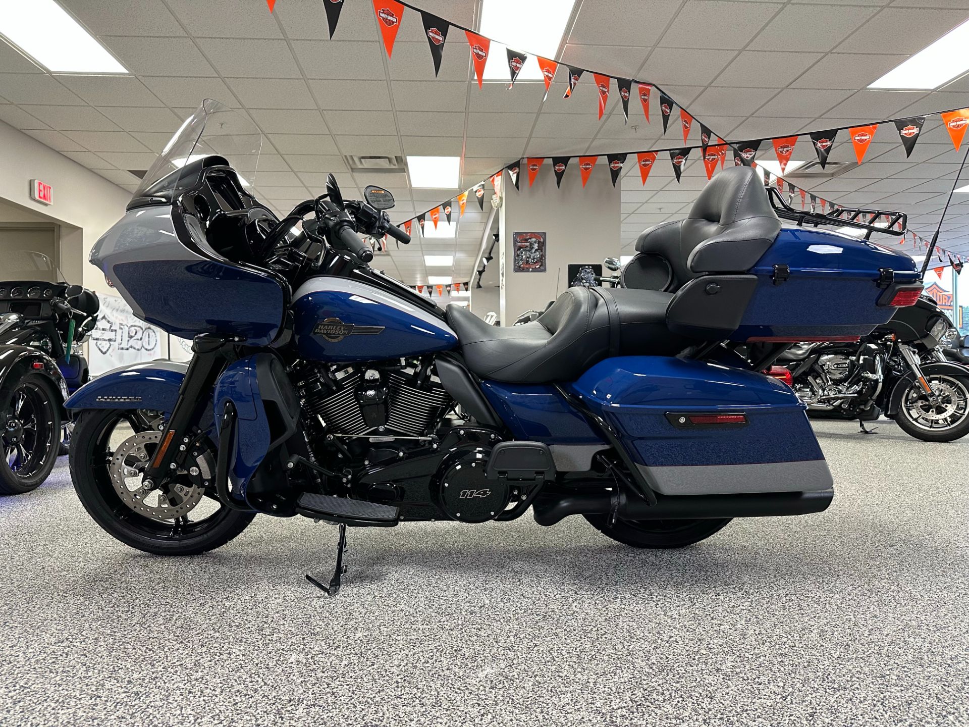 2023 Harley-Davidson Road Glide® Limited in Knoxville, Tennessee - Photo 11