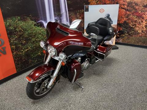2015 Harley-Davidson Electra Glide® Ultra Classic® in Knoxville, Tennessee - Photo 9