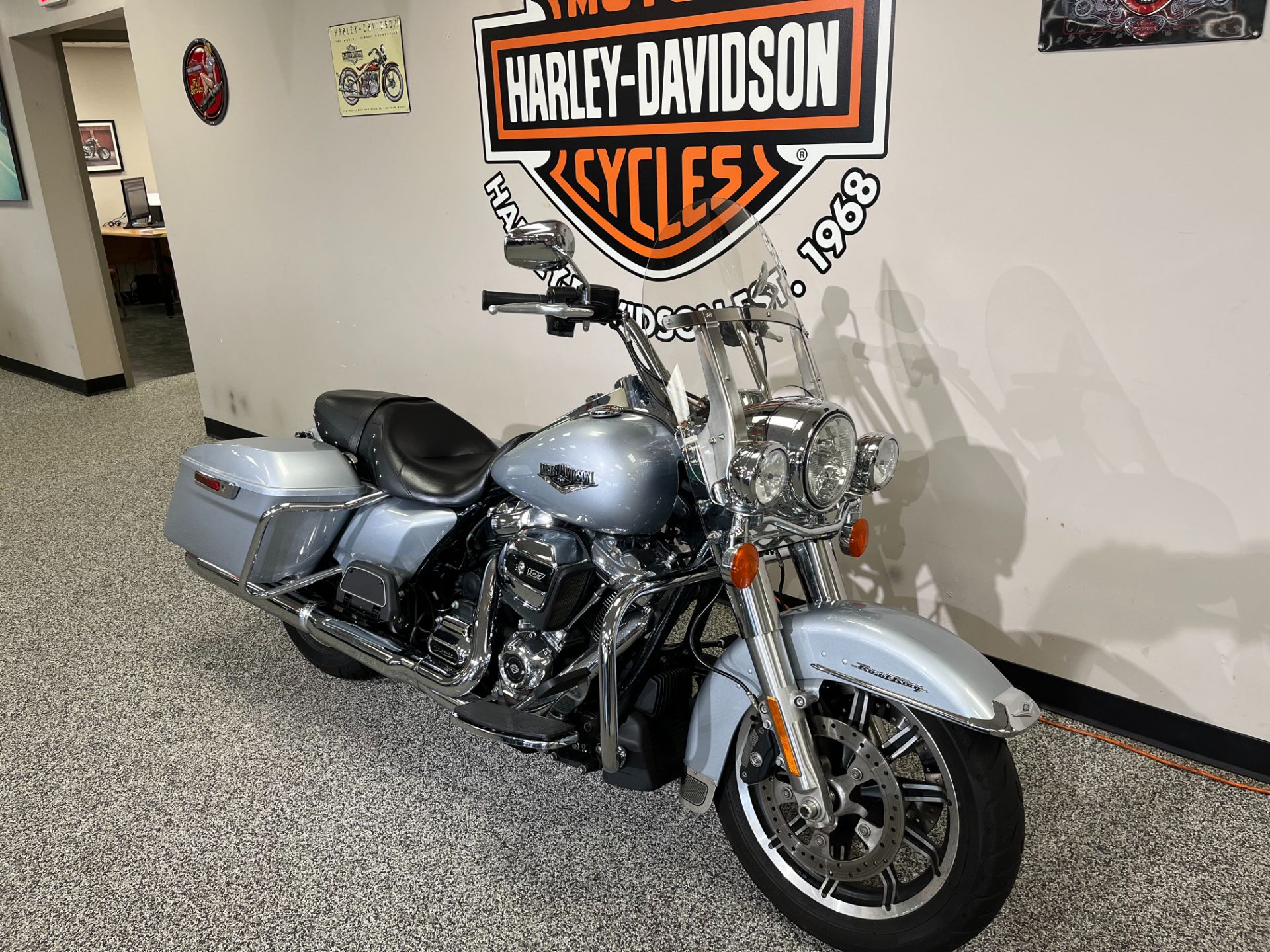 2019 Harley-Davidson Road King® in Knoxville, Tennessee - Photo 2