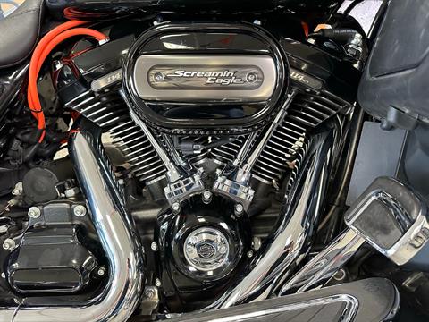 2017 Harley-Davidson CVO™ Street Glide® in Knoxville, Tennessee - Photo 6