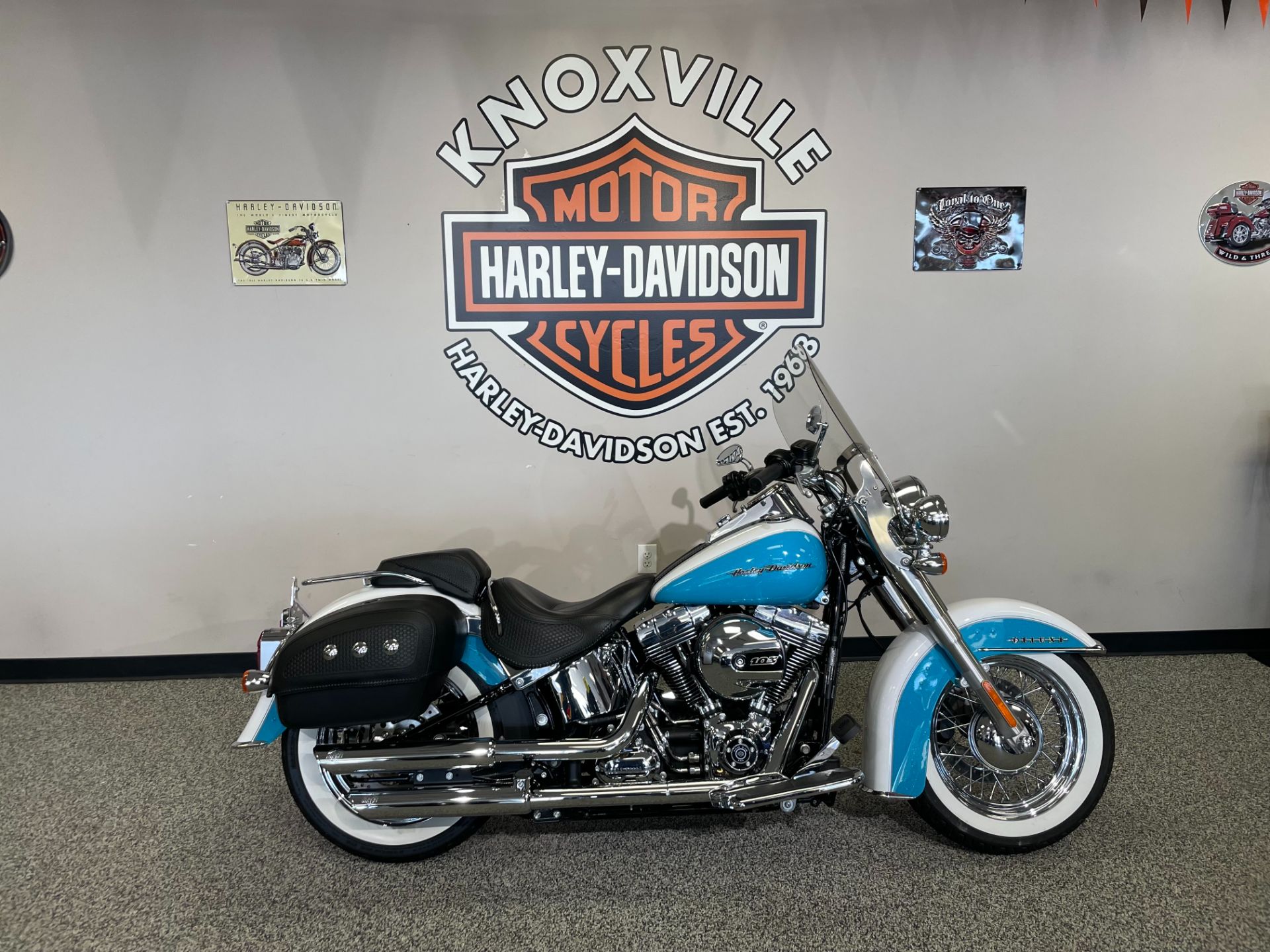 2017 Harley-Davidson DELUXE in Knoxville, Tennessee - Photo 1