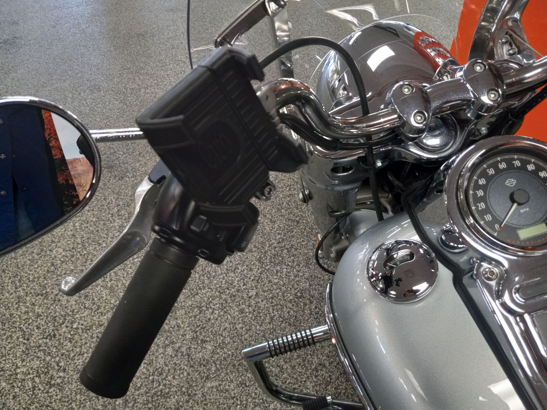 2012 Harley-Davidson Dyna® Switchback in Knoxville, Tennessee - Photo 3