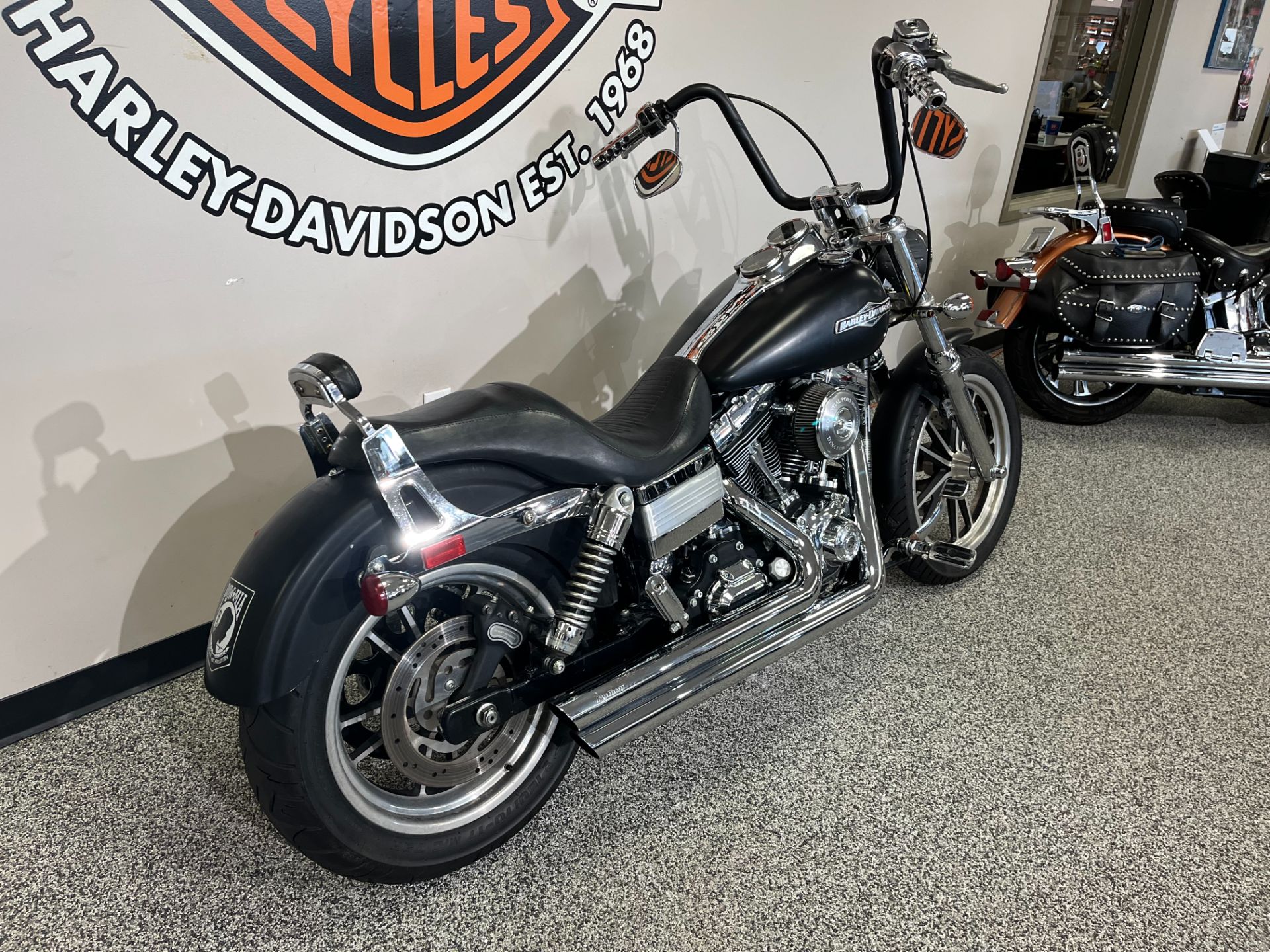 2006 Harley-Davidson Dyna™ Low Rider® in Knoxville, Tennessee - Photo 12