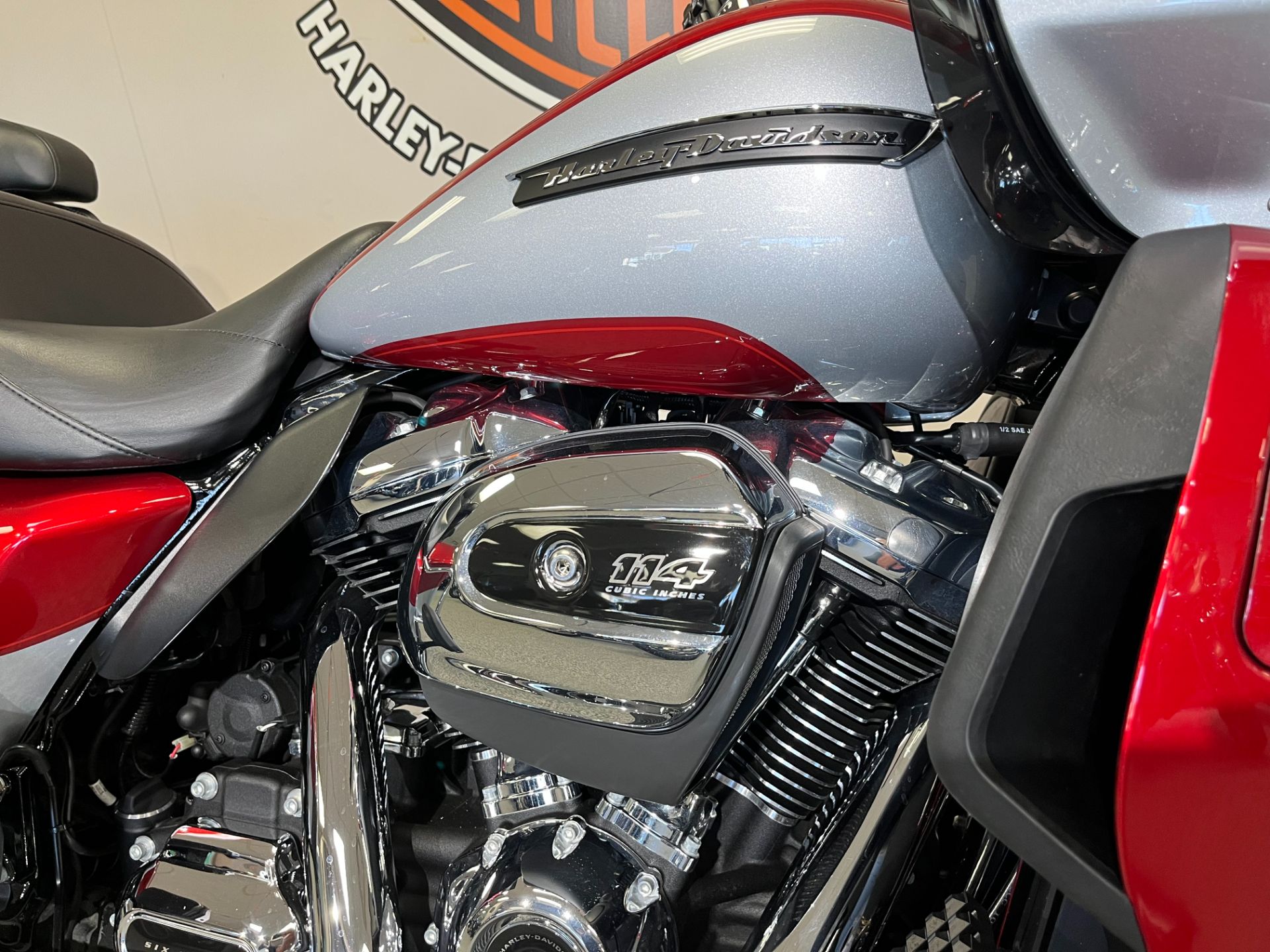 2019 Harley-Davidson Road Glide® Ultra in Knoxville, Tennessee - Photo 5