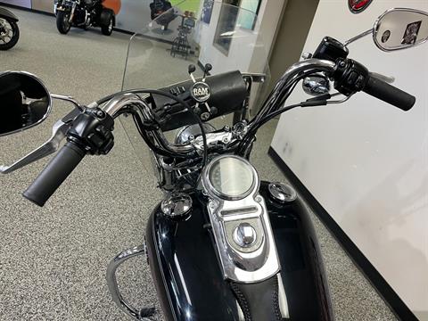 2004 Harley-Davidson FXDWG/FXDWGI Dyna Wide Glide® in Knoxville, Tennessee - Photo 11