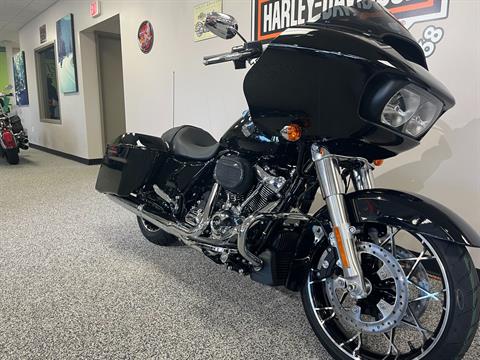 2022 Harley-Davidson ROAD GLIDE SPECIAL in Knoxville, Tennessee - Photo 2