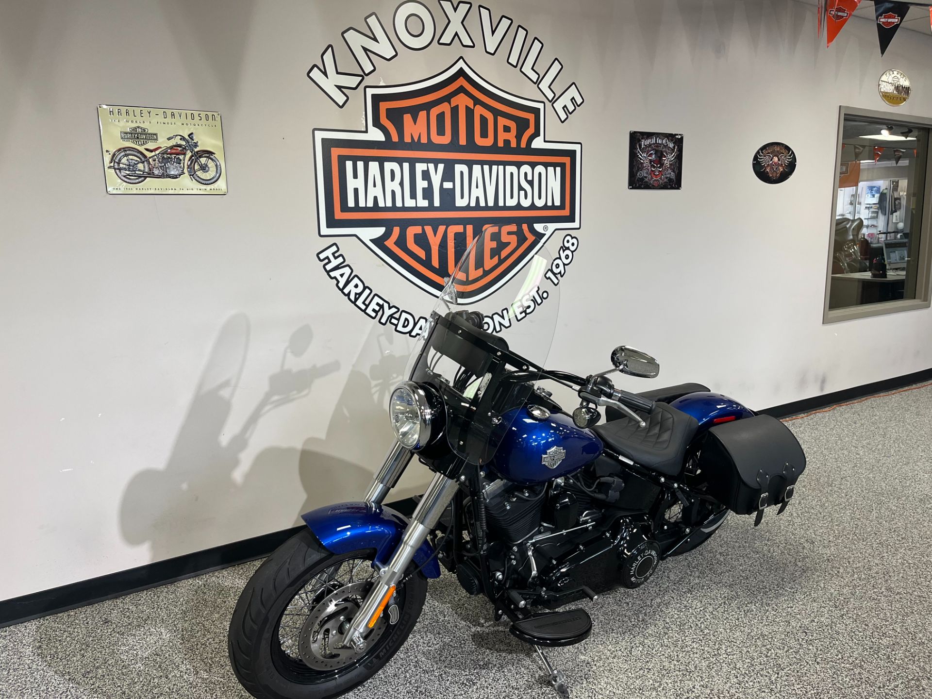 2015 Harley-Davidson SOFTAIL SLIM in Knoxville, Tennessee - Photo 4