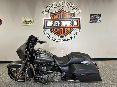 2017 Harley-Davidson Street Glide® Special in Knoxville, Tennessee - Photo 7