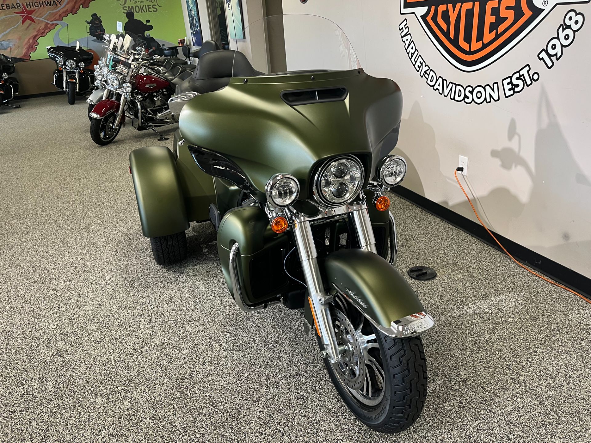 2022 Harley-Davidson Tri Glide Ultra (G.I. Enthusiast Collection) in Knoxville, Tennessee - Photo 7